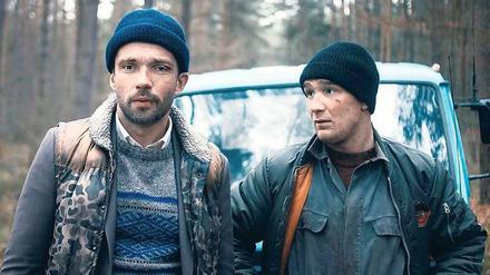 Wollen den letzten Plan ihres verstorbenen Vaters verwirklichen: Mirko (Lucas Gregorowicz, links) und Letscho Talhammer (Frederick Lau).