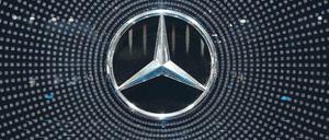 In den Fokus der Dieselkritiker ist nun auch der Stern geraten. Daimler will sich vor Gericht gegen die Rückrufe wehren.
