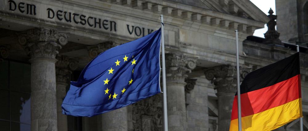 Ist die EU ein Projekt zur Überwindung der Nationalstaaten? Dieser These widerspricht Michael Bröning in seinem neuen Buch.