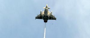 Ein Kampfflugzeug vom Typ Eurofighter.