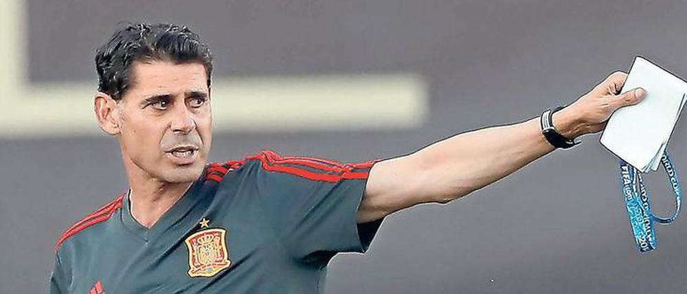 Fernando Hierro soll es jetzt bei den Spaniern richten. 