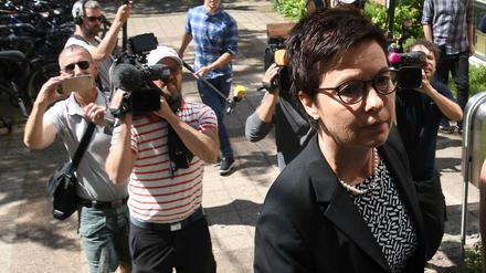 Jutta Cordt, Chefin des Bundesamt für Migration und Flüchtlinge (BAMF), Ende Mai auf dem Weg zu einem Krisengespräch im Gebäude des Senator für Inneres Bremen. 