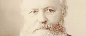 Ein Mann von Welt. Charles Gounod im Jahr 1890, porträtiert von seinem berühmten Zeitgenossen, dem Fotografen und Karikaturisten Nadar.