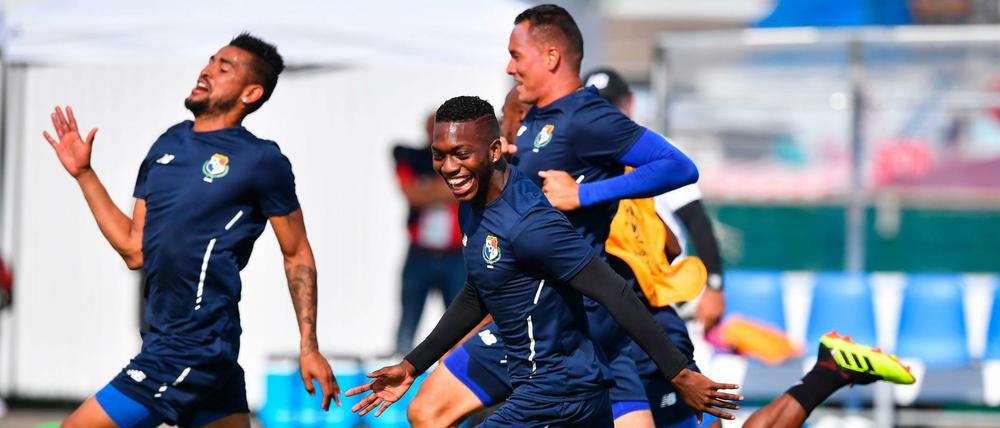 Vorfreude. Panamas Kicker starten gegen Belgien ins Turnier.