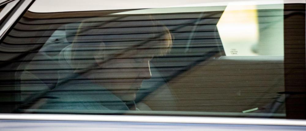 Am späten Sonntagnachmittag ist Angela Merkel mit der CDU-Spitze zu einem Treffen zum Asylstreit im Konrad-Adenauer-Haus zusammen gekommen.