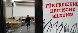 Blick in den besetzten Audimax der Technischen Universität.