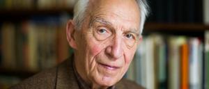 Der Schriftsteller Dieter Wellershoff in seiner Wohnung. Er starb im Alter von 92 Jahren in Köln.