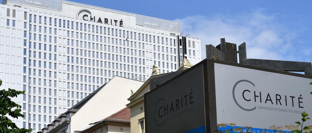 Das Bettenhaus der Charité in Berlin Mitte.
