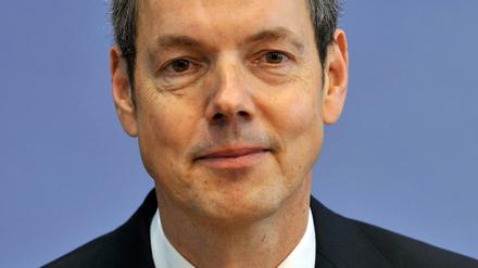 Peter Bofinger ist einer der fünf „Wirtschaftsweisen“ des Sachverständigenrats zur Begutachtung der gesamtwirtschaftlichen Entwicklung.