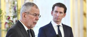 Österreichs Staatspräsident Alexander Van der Bellen und Bundeskanzler Sebastian Kurz auf einer gemeinsamen Pressekonferenz.