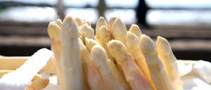 Der Pro-Kopf-Verbrauch in Deutschland liegt rechnerisch bei 1,5 Kilo Spargel im Jahr.