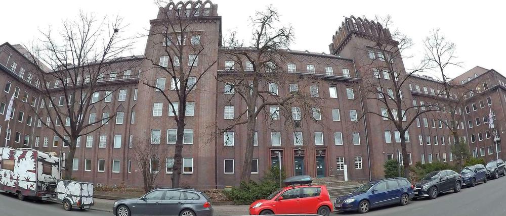Alles an einem Standort. Das ehemalige Reichspostzentralamt in Tempelhof muss nun aufwendig saniert und umgebaut werden.