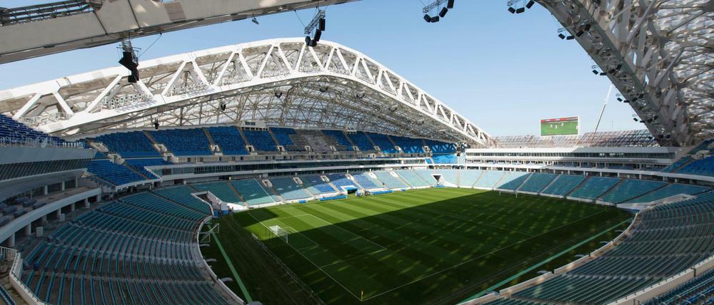 Ein leeres Stadion - wie das in Sotchi - sähe im Fernsehen nicht gut aus.