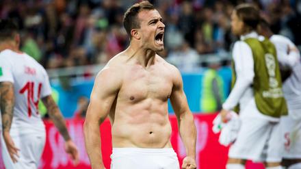 Xherdan Shaqiri jubelt über sein Tor zum 2:1-Endstand. 