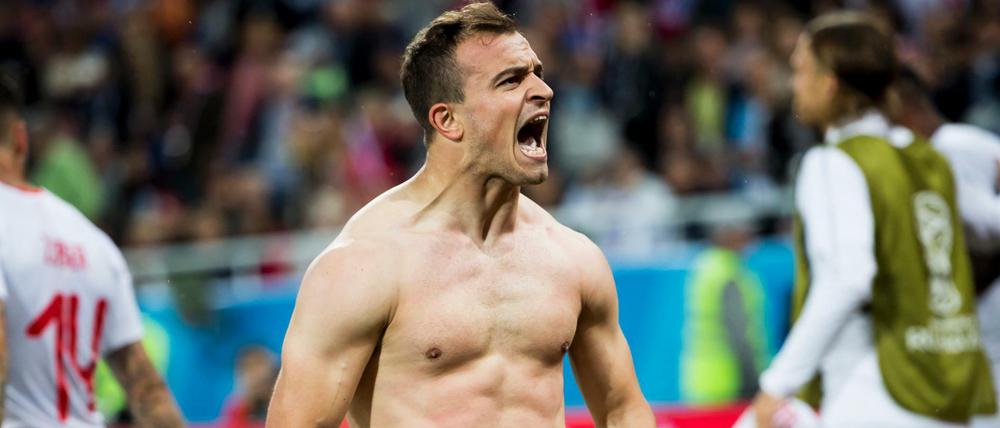 Xherdan Shaqiri jubelt über sein Tor zum 2:1-Endstand.