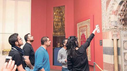 Neue Formen der Vermittlung. Beim preisgekrönten Projekt „Multaka“ werden Geflüchtete zu Museumsführern ausgebildet. 