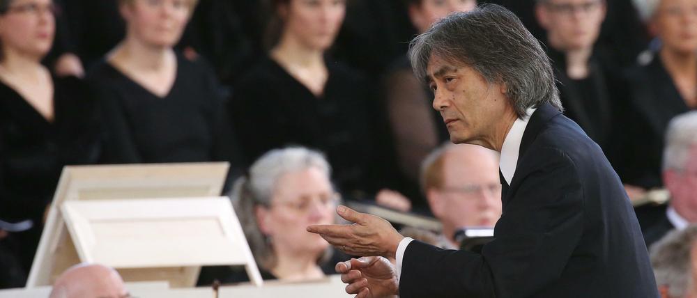 Luftholen im Seelendrama. Dirigent Kent Nagano.