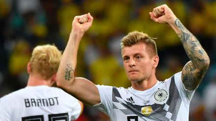 Trotzreaktion: Toni Kroos nach dem Siegtor gegen Schweden.
