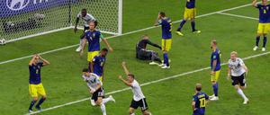 Plötzlich alles gut? Vielleicht. Deutschland jubelt nach dem 2:1 durch Toni Kroos.