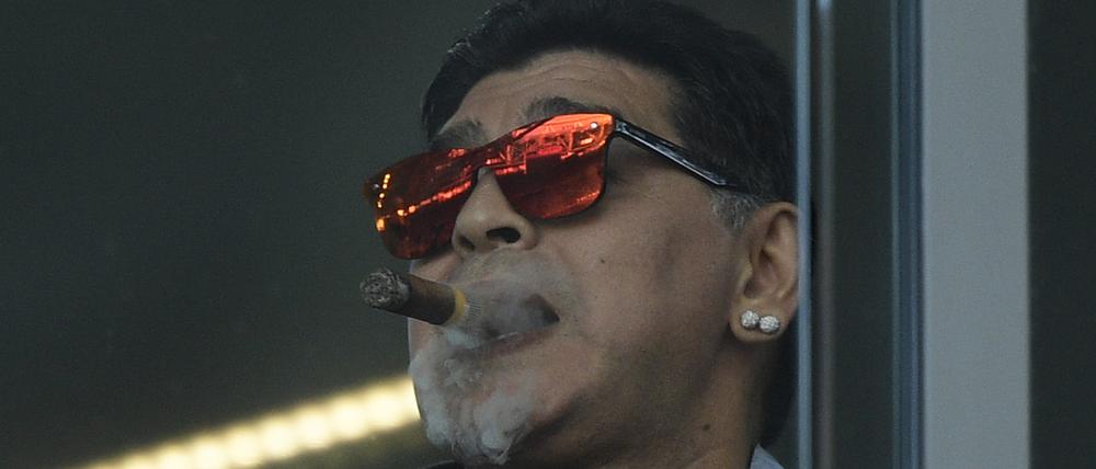 Diego Maradona verfolgt die Spiele der argentinischen Nationalmannschaft in Russland von der Tribüne. 