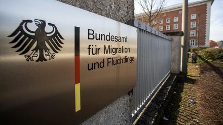 Außenansicht vom Bundesamt für Migration und Flüchtlinge (Bamf). 