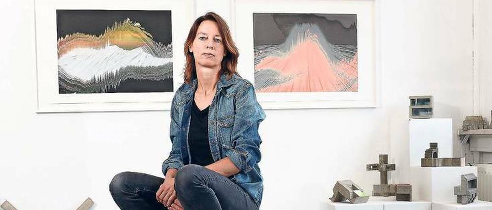Baustelle Atelier. Die Kreuzberger Künstlerin Susanne Piotter produziert ihre Betonskulpturen und Siebdrucke in Oberschöneweide.
