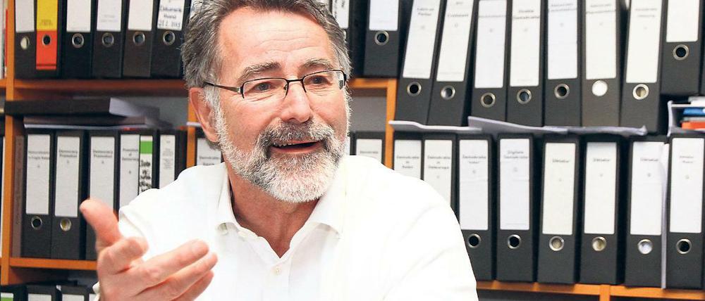 Prof. Wolfgang Merkel, Direktor der Abteilung Demokratie: Strukturen, Leistungsprofil und Herausforderungen“ am Wissenschaftszentrum Berlin für Sozialforschung (WZB).