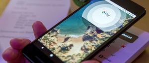 Einfach mit dem Handy zahlen - und vielleicht geht es irgendwann auch für uns arbeiten.