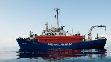 Das Rettungsschiff "Lifeline" darf nun eventuell doch einen Hafen in Malta ansteuern.