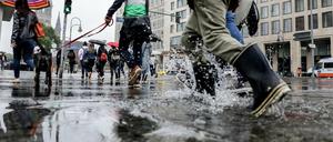 Nasse Straßen in Berlin