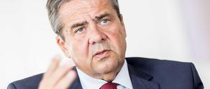 Sigmar Gabriel wird Autor bei DvH Medien.