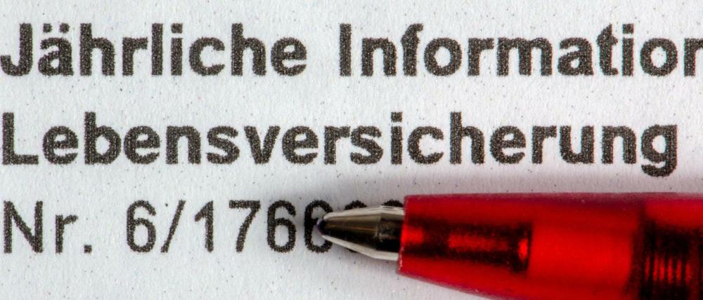 Der Bundesgerichtshof hat entschieden, dass Lebensversicherer die Auszahlung der sogenannten Bewertungsreserve kürzen dürfen.