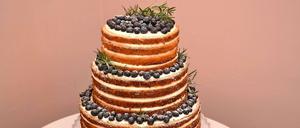 Transparenz als Erfolgskonzept. Naked Cakes zeigen, was sie haben - all ihre leckeren Füllungen sind Schicht für Schicht unverdeckt zu bewundern. 