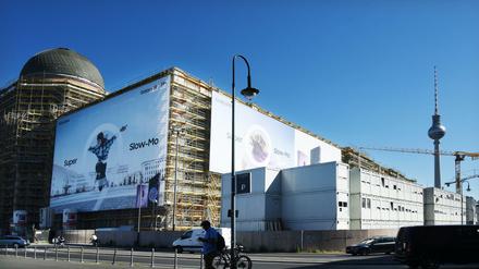 Im Humboldt-Forum sollen ab 2019 dauerhafte Ausstellungen gezeigt werden. Jetzt ist auch ein Dach-Café in Planung.