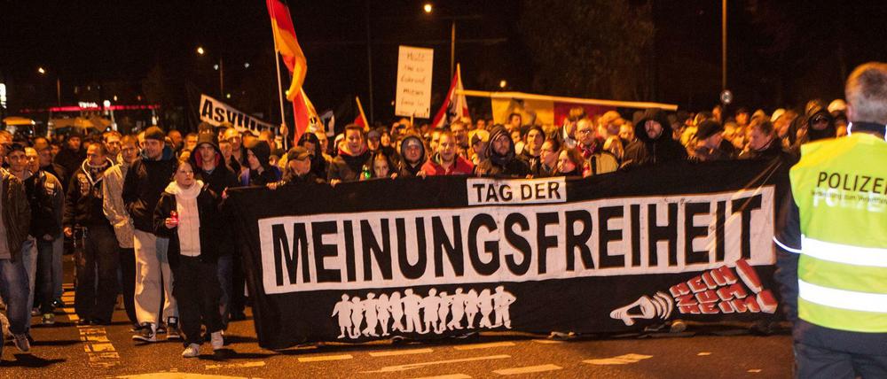 Rechte beklagen sich gern über Einschränkungen der Meinungsfreiheit.