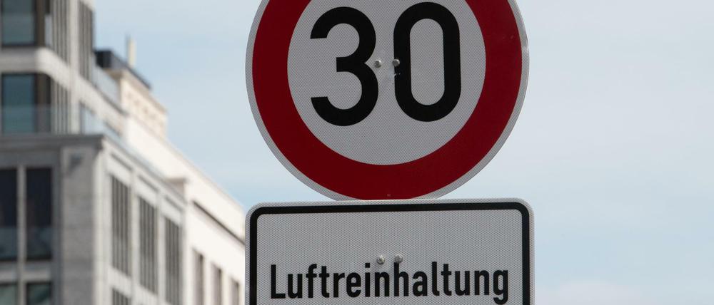 Auch auf der Potsdamer Straße gilt jetzt Tempo 30.
