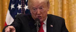 US-Präsident Donald Trump - hier bei einem öffentlichen Auftritt im Weißen Haus - fordert die Nato-Mitgliedsstaaten auf, ihren Verpflichtungen bei den Verteidigungsausgaben nachzukommen. 