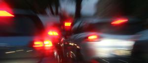 Immer wieder kommt es auf Berlins Straßen zu illegalen Autorennen. Die Strafen wurden inzwischen verschärft.