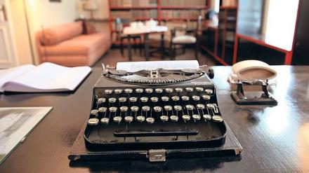 Glück der Eingebung. Hans Falladas Schreibmaschine in seinem Haus im mecklenburgischen Carwitz.
