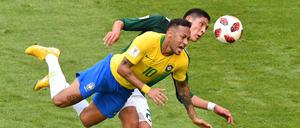 Ist es ein Vogel? Ist es ein Flugzeug? Nein, es ist Neymar! 
