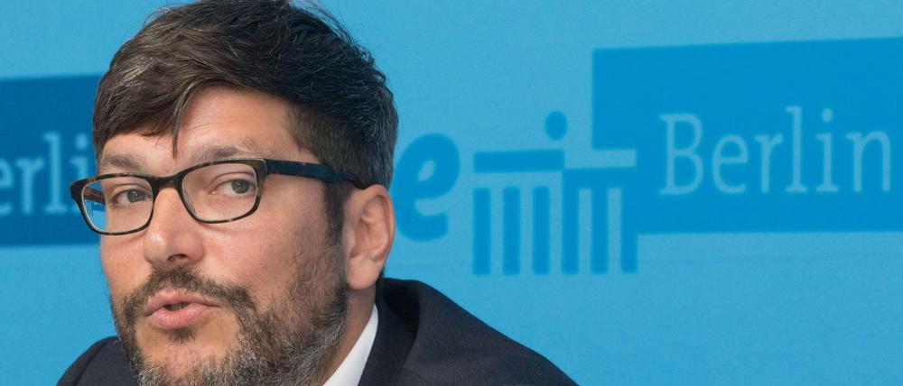 Mit Recht. Justizsenator Dirk Behrendt hatte sich gegenüber einem TV-Team und im Abgeordnetenhaus zur AfD geäußert.