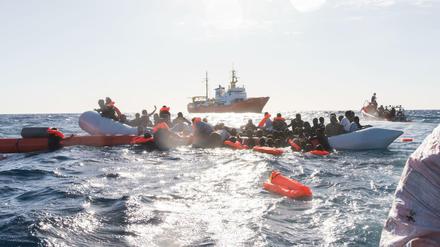 Flüchtlinge vor der libyschen Küste