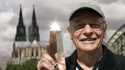 Robby Müller wurde 2005 in Köln als Ehrenkameramann ausgezeichnet.
