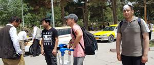 Afghanen in Kabul nach ihrer Abschiebung aus Deutschland