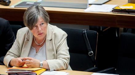 Bausenatorin Katrin Lompscher stößt mit ihren Wohnungsbauplänen auf Kritik.