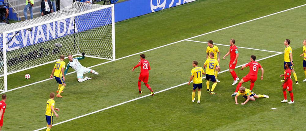 Harry Maguire (6) bringt England per Kopf früh auf die Siegerstraße.