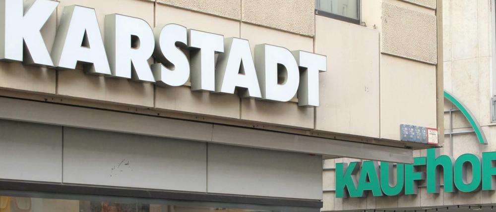 In Trier liegen Filialen der Warenhausketten Karstadt und Kaufhof direkt nebeneinander.
