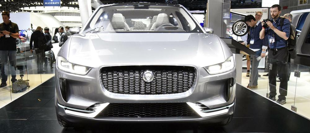Ein Jaguar I-Pace, ausgestellt bei einer Automesse in Los Angeles.