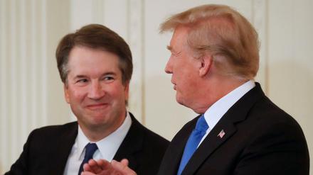 US-Präsident Donald Trump applaudiert dem Richter-Kandidaten Brett Kavanaugh. 