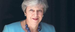 Was in guten Zeiten Theresa Mays Anziehungskraft auf viele Schichten und Milieus war, gilt in schlechten als graue Charakterlosigkeit. 